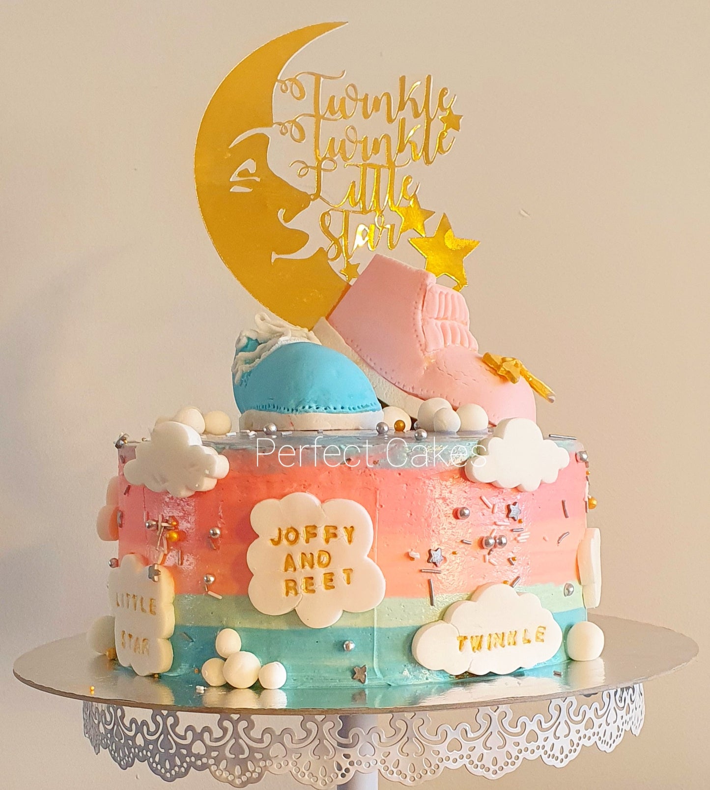 Twinkle Twinkle Gender Reveal Cake