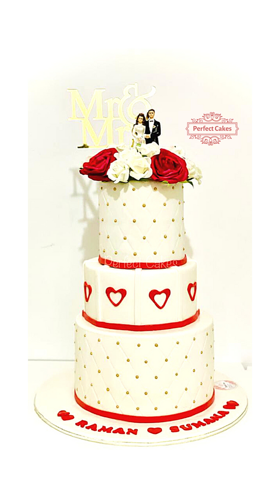 Traditional Bridal Couple Cake