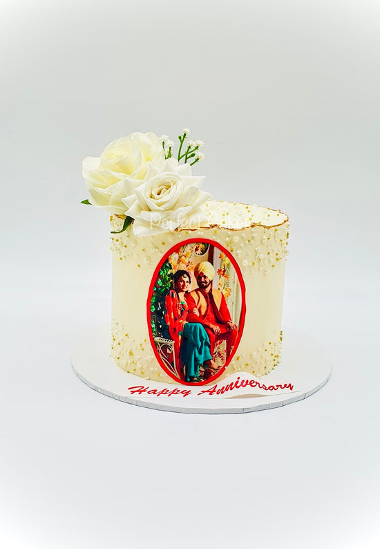 Customised Anniversary Cake