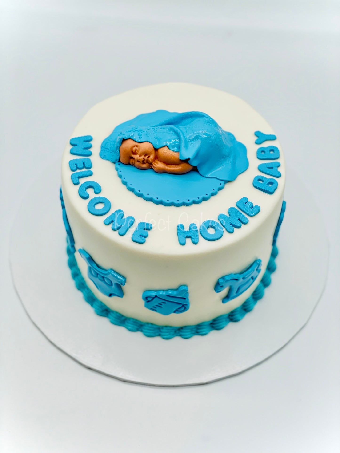 Welcome Baby Deets Cake – Creme Castle
