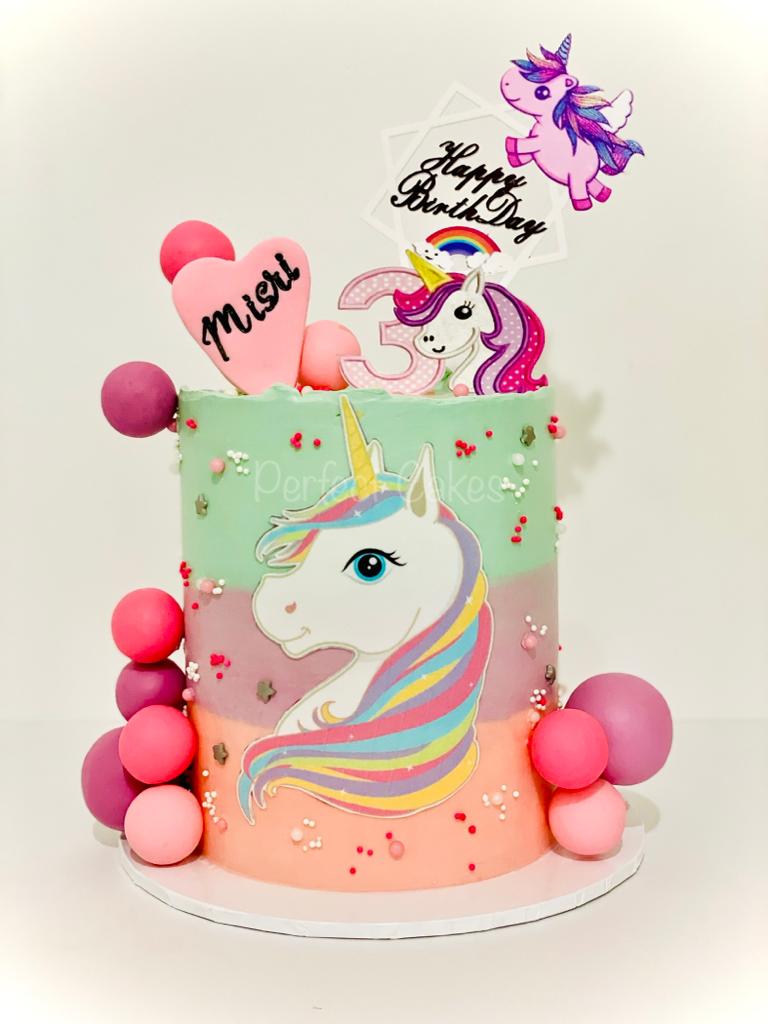 Load image into Gallery viewer, Magical Unicorn Cake
